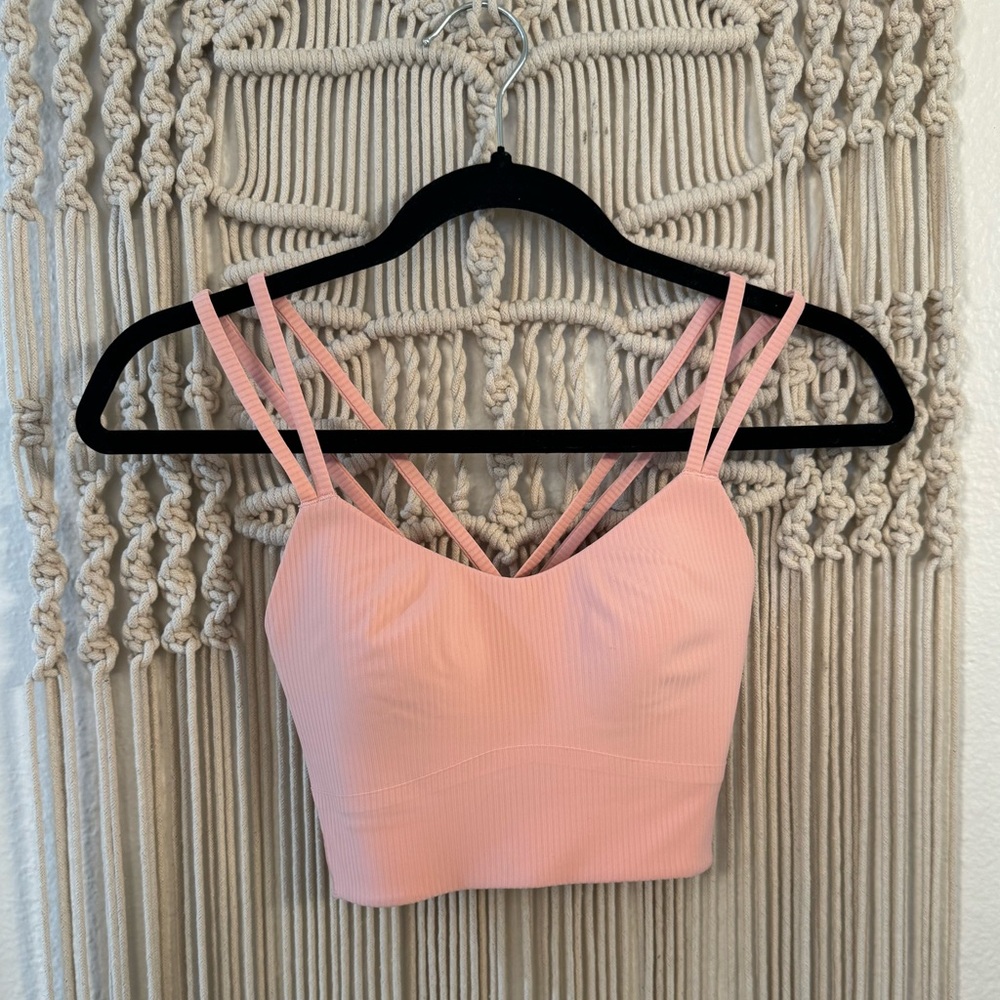 Lululemon sports bra